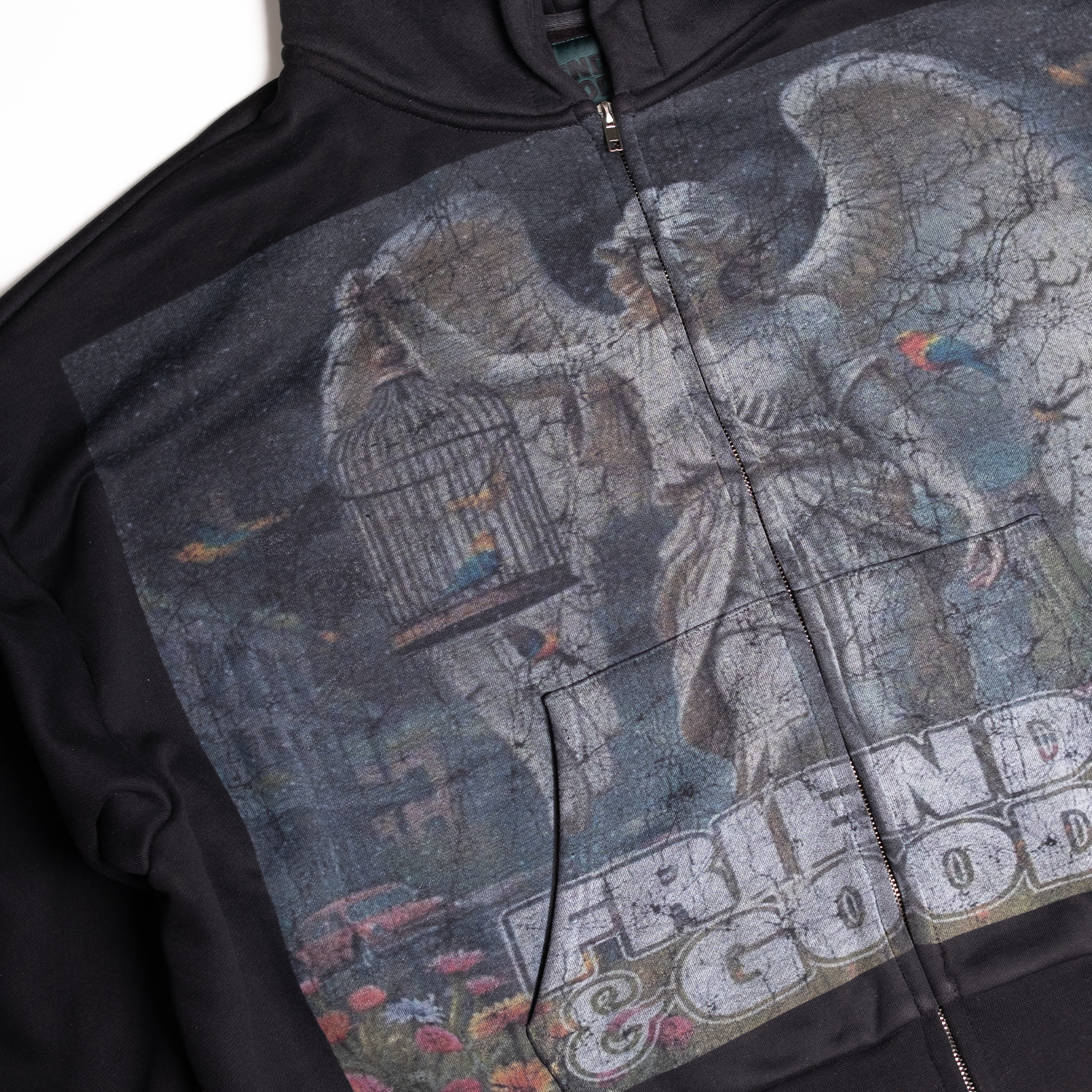 STATUE CROPPED HOODY